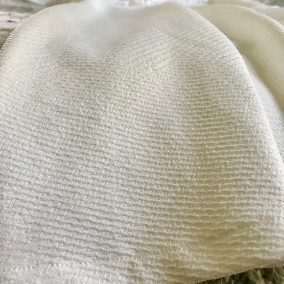 White mini Dress - Picture 7 of 8